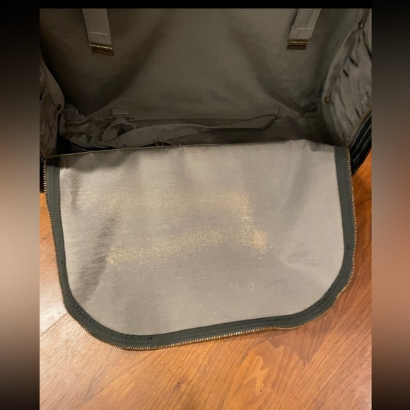 The French Company 1970s Vintage Luxury Luggage - Picture 7 of 16